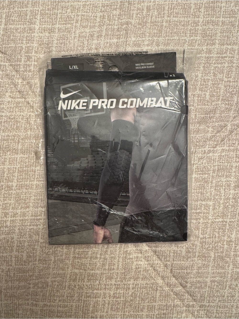 Nike Pro Combat VIS Elbow Sleeve  – L/XL